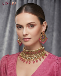 The Windsor Rose Choker Set