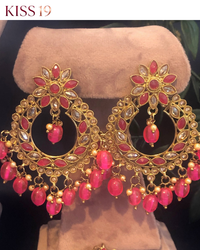 The Windsor Rose Choker Set