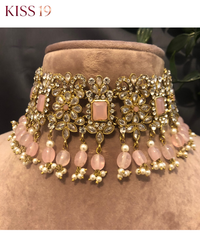 The Kensington Garden Rose Choker Set